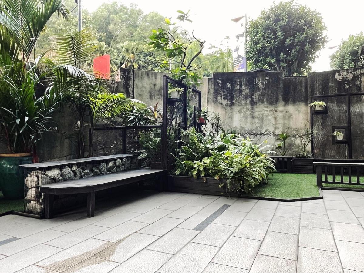 Hotel Q Damansara By Trillionz Petaling Jaya Zewnętrze zdjęcie