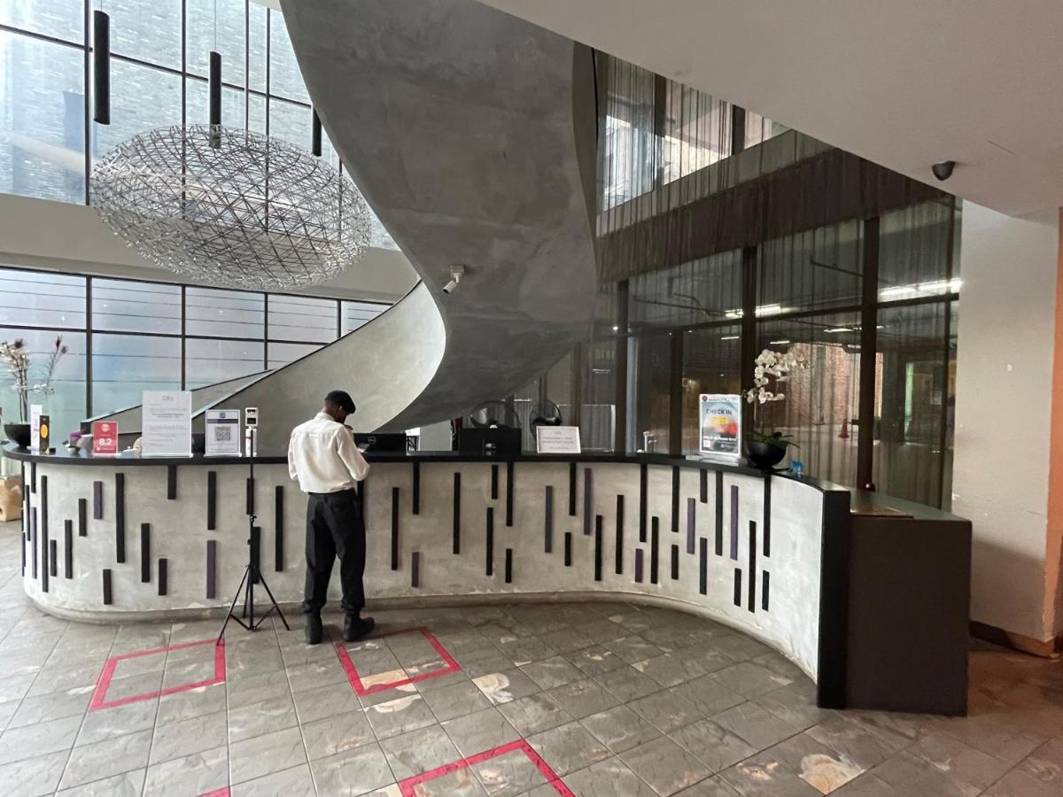 Hotel Q Damansara By Trillionz Petaling Jaya Zewnętrze zdjęcie